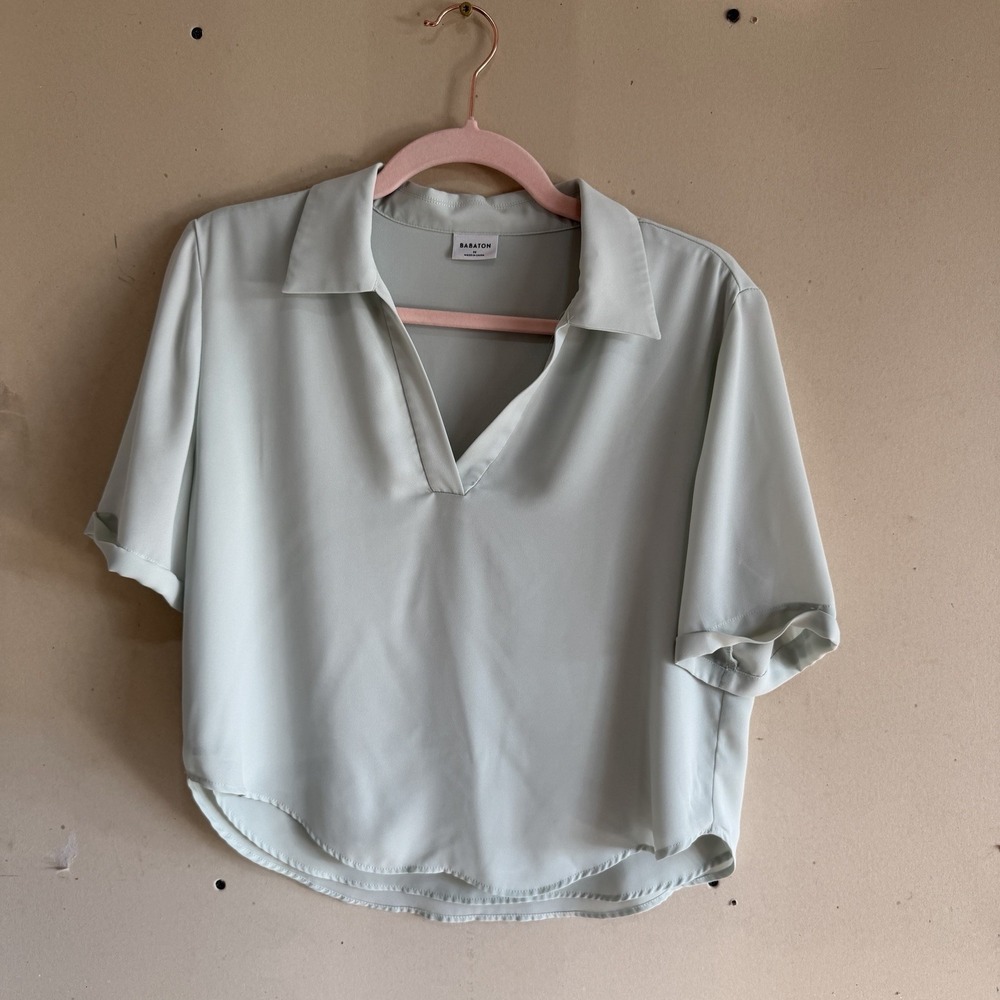 Aritzia Babaton Axis Polo V-Neck Short Sleeve Blouse Seafoam Green Medium M